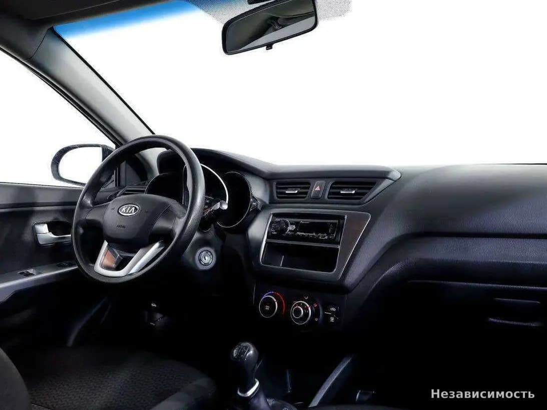 KIA Rio 2012 с пробегом — фото 8