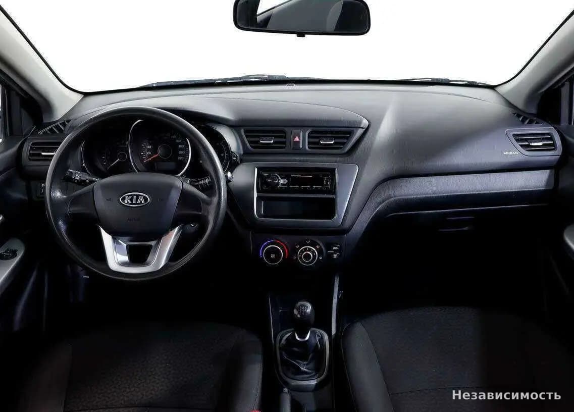 KIA Rio 2012 с пробегом — фото 9