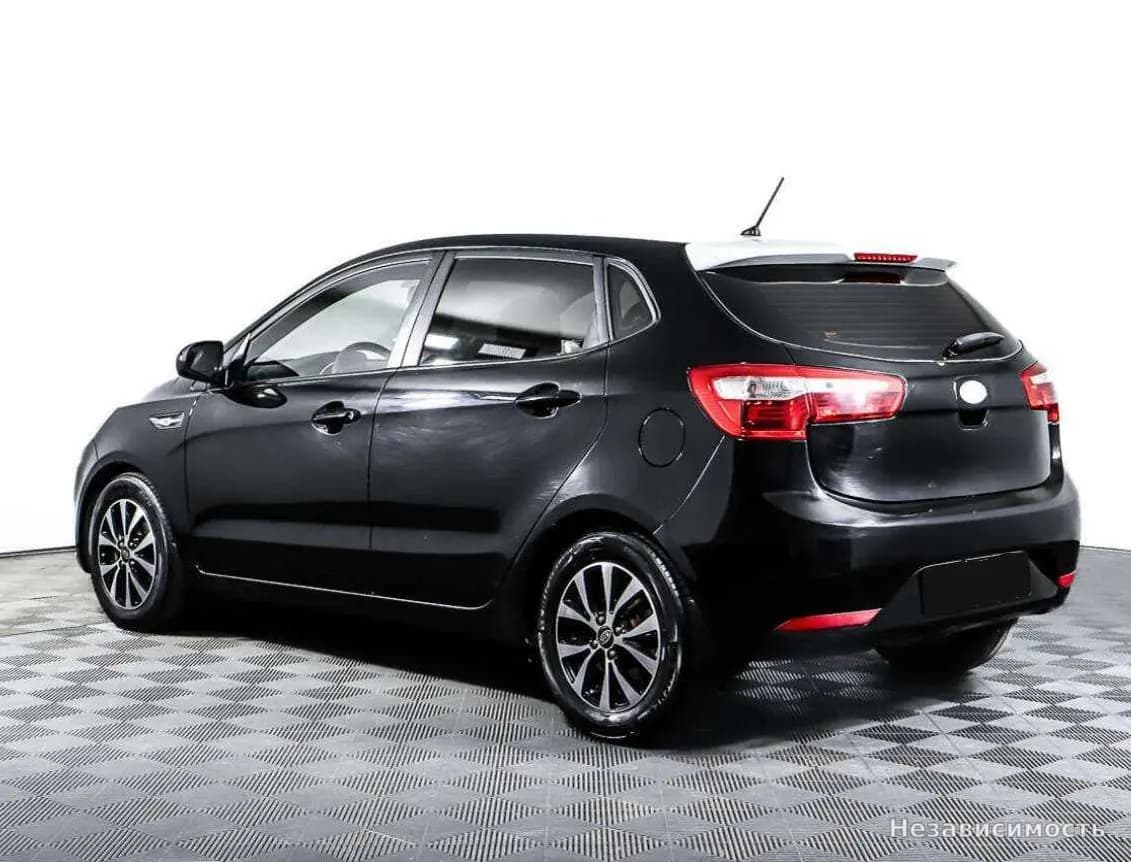 KIA Rio 2013 с пробегом — фото 7