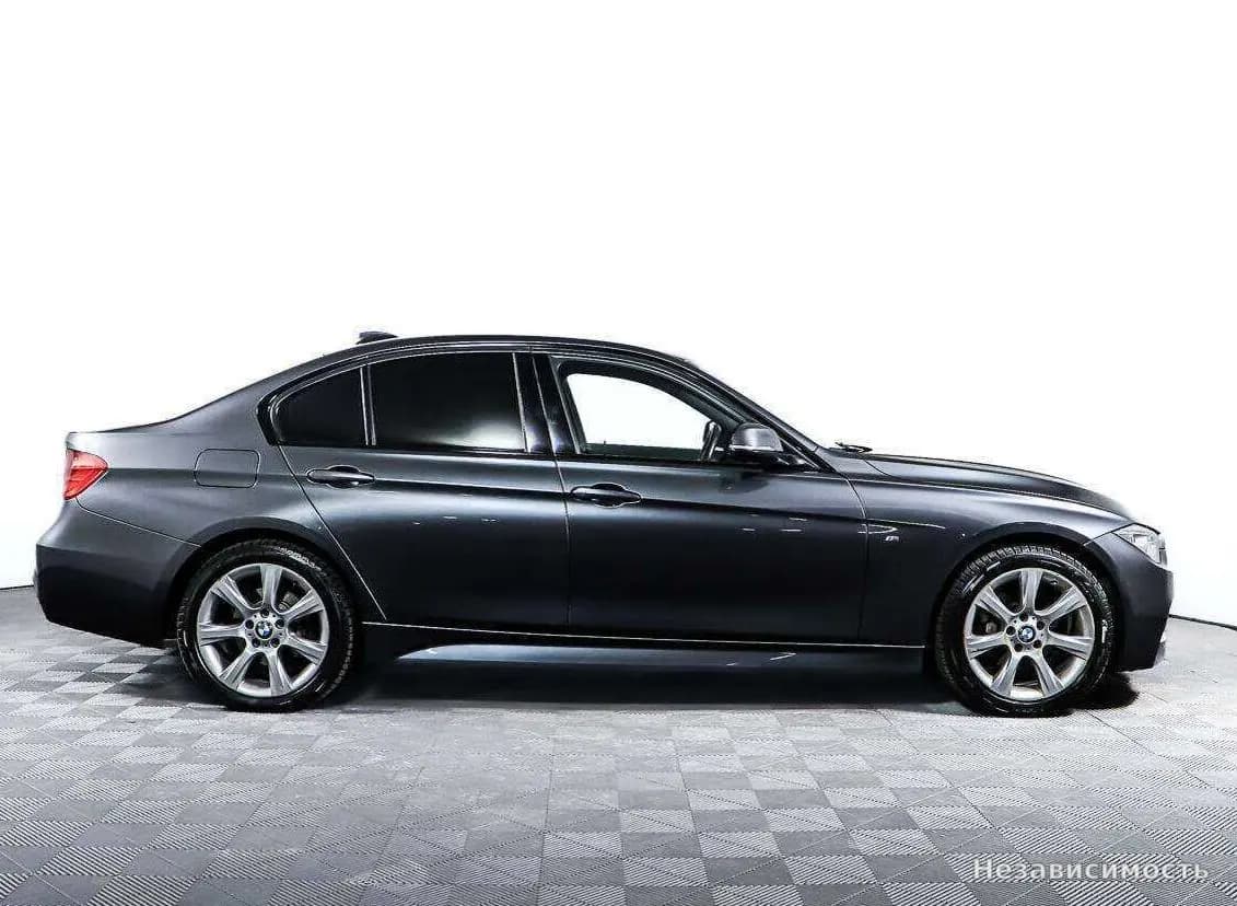 BMW 3 серии 2013 с пробегом — фото 2