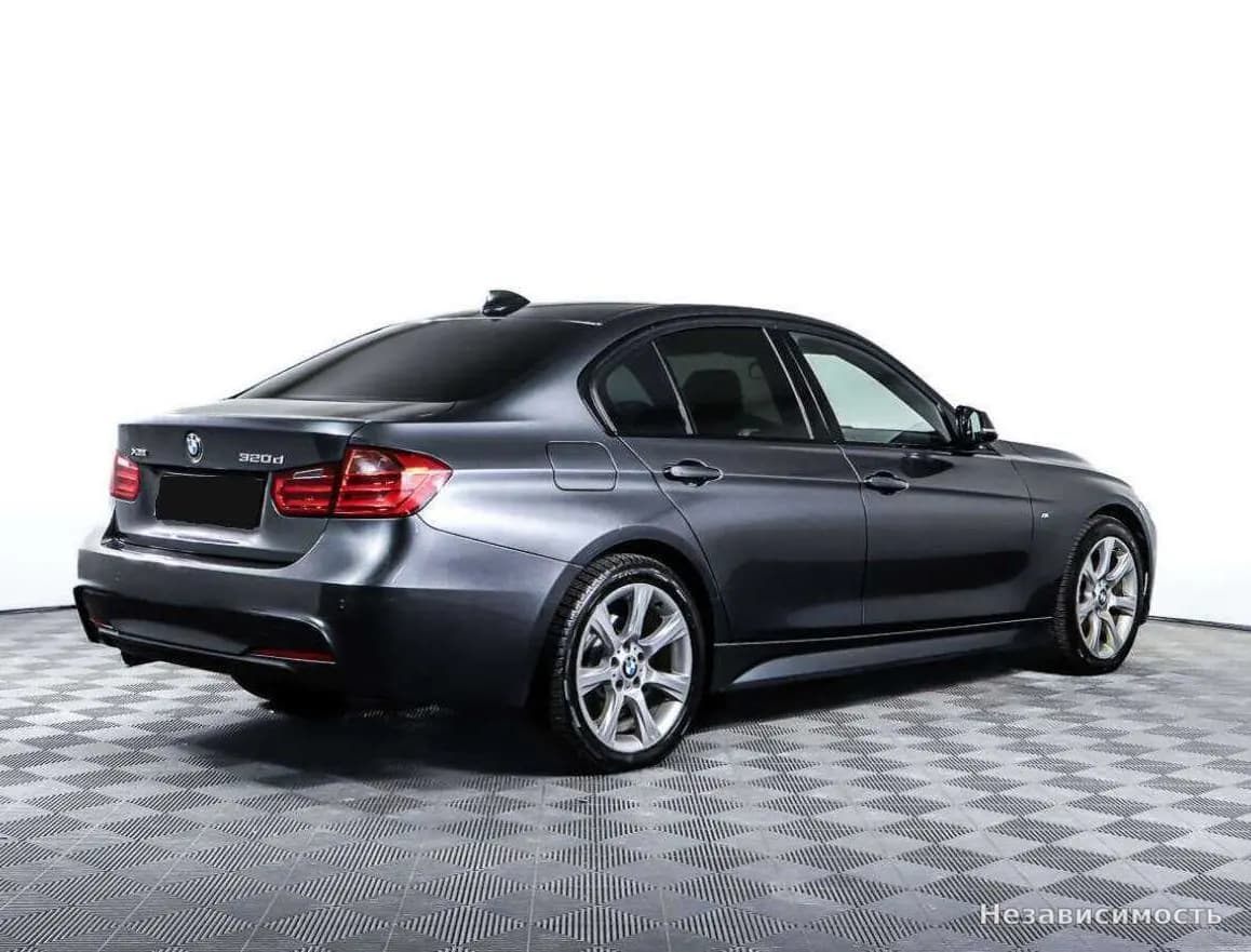 BMW 3 серии 2013 с пробегом — фото 3
