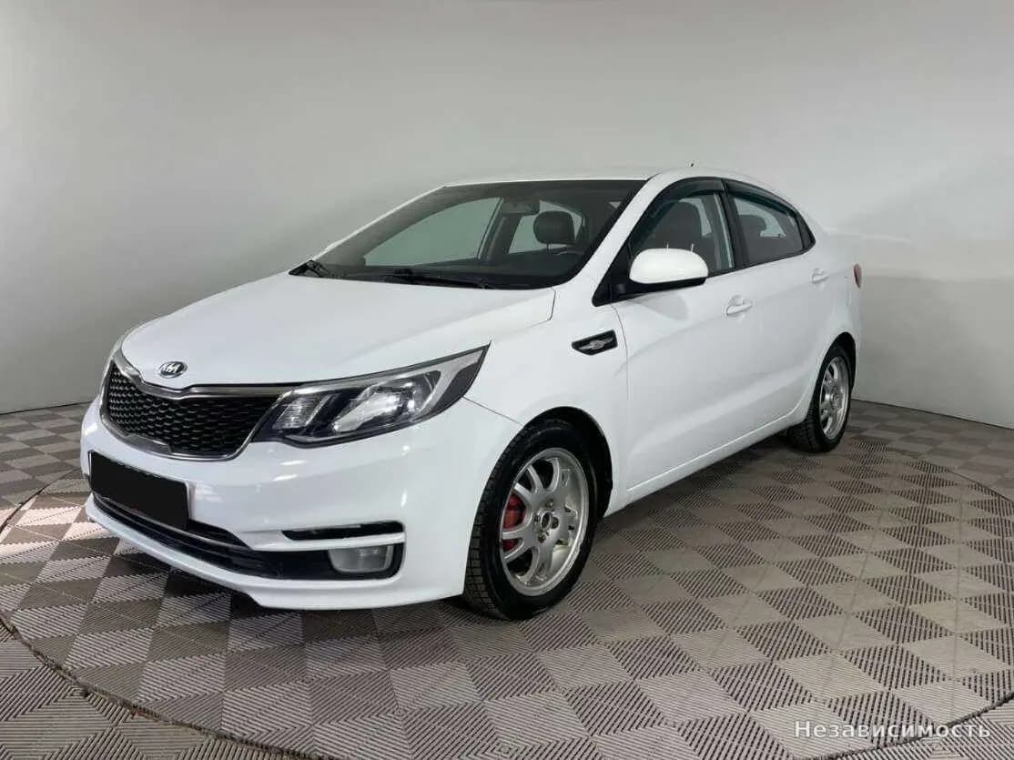 KIA Rio, 2015 с пробегом