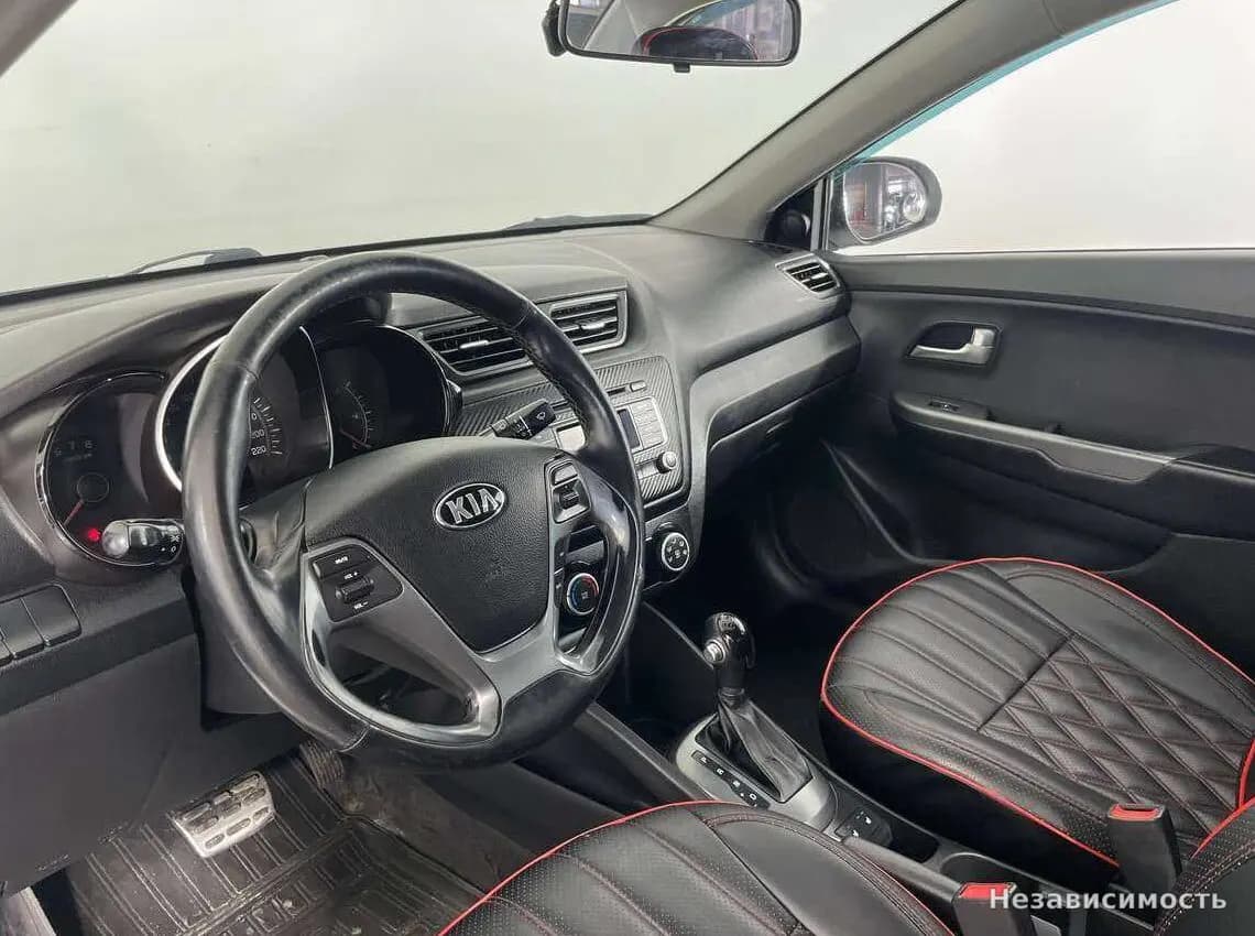 KIA Rio 2015 с пробегом — фото 7