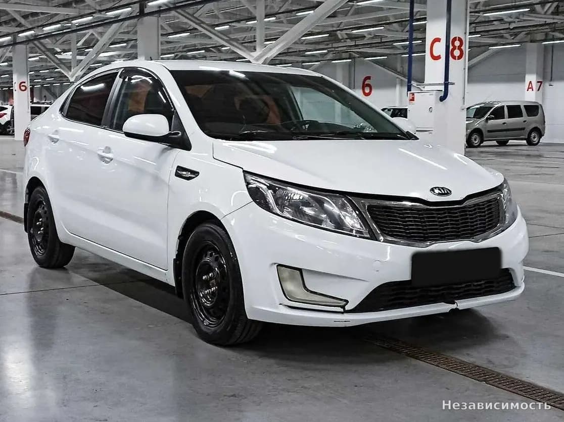 KIA Rio 2014 с пробегом — фото 3