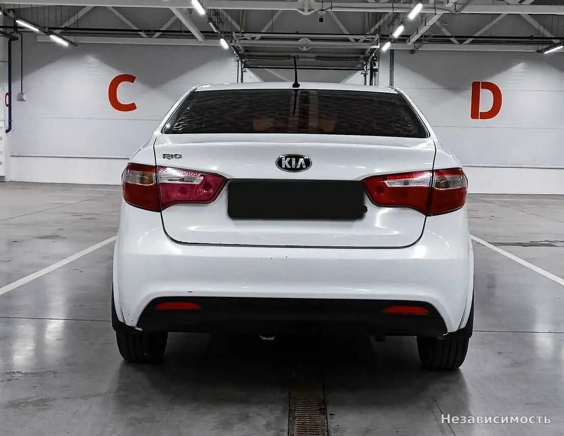 KIA Rio 2014 с пробегом — фото 6