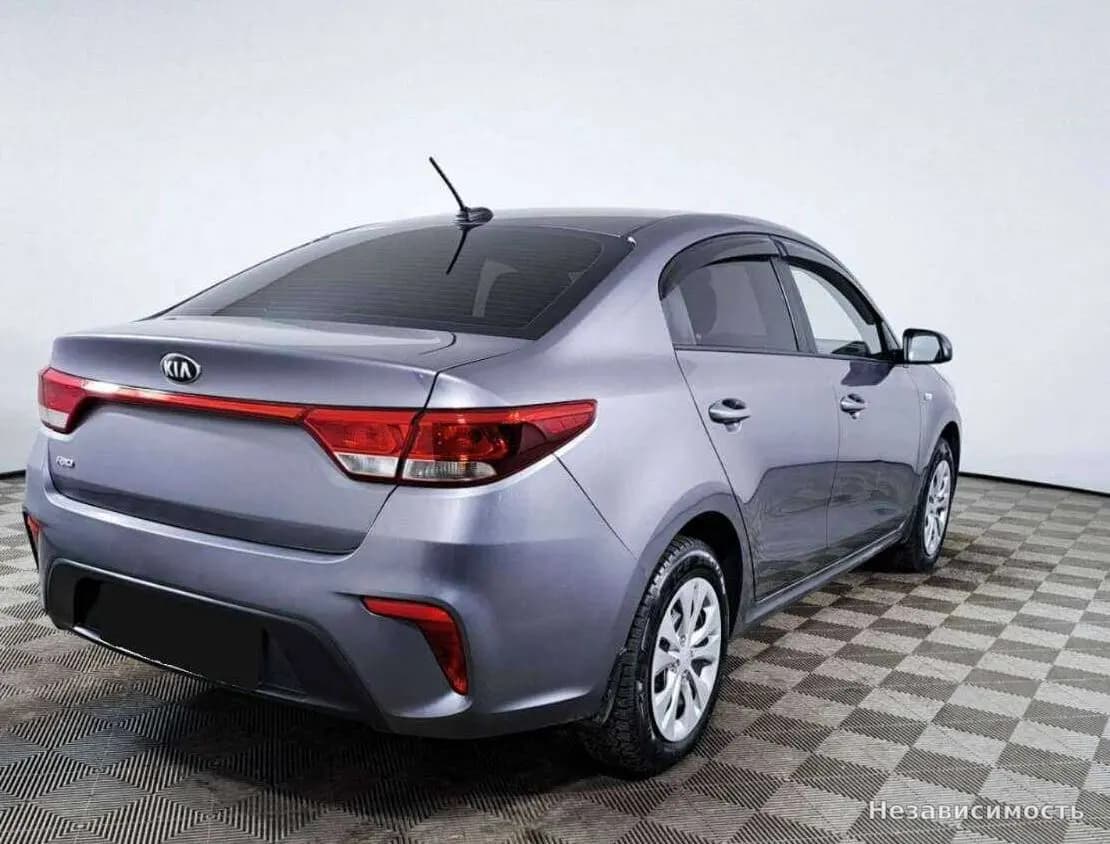 KIA Rio 2018 с пробегом — фото 4