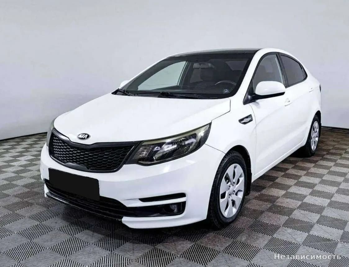 KIA Rio, 2015 с пробегом