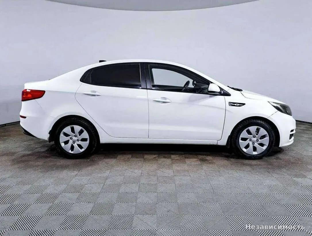 KIA Rio 2015 с пробегом — фото 4