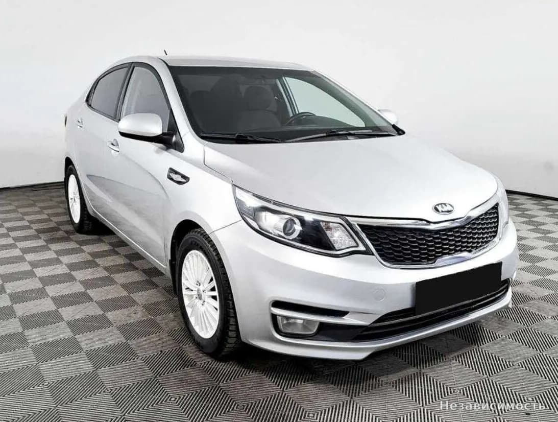 KIA Rio 2017 с пробегом — фото 3