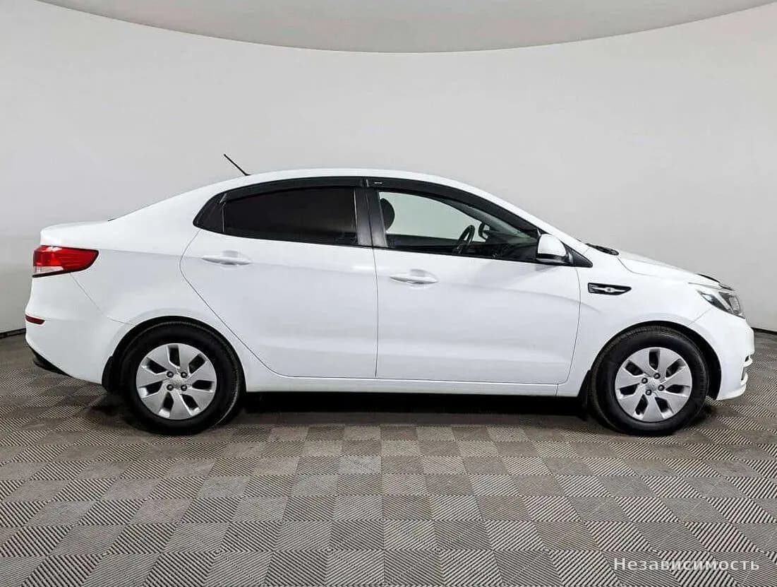 KIA Rio 2016 с пробегом — фото 4