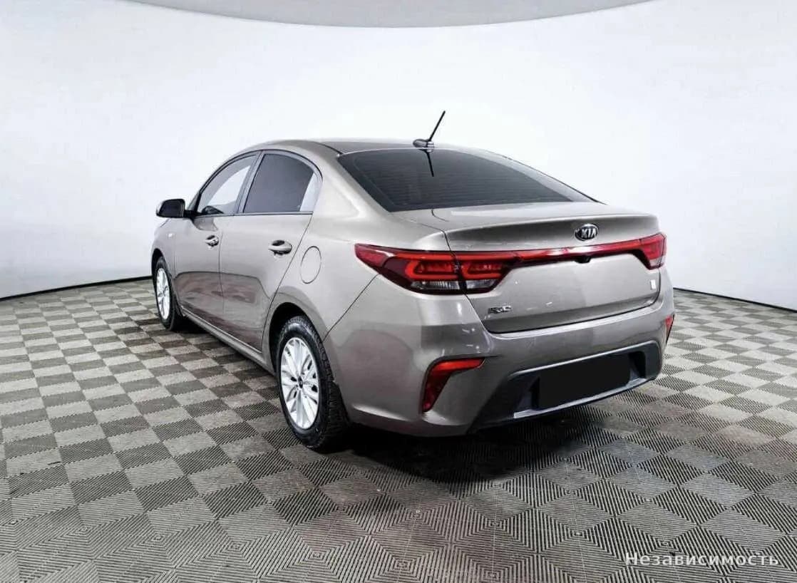 KIA Rio 2020 с пробегом — фото 7