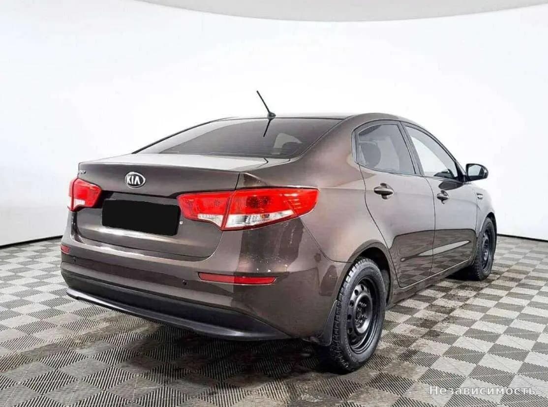 KIA Rio 2015 с пробегом — фото 5