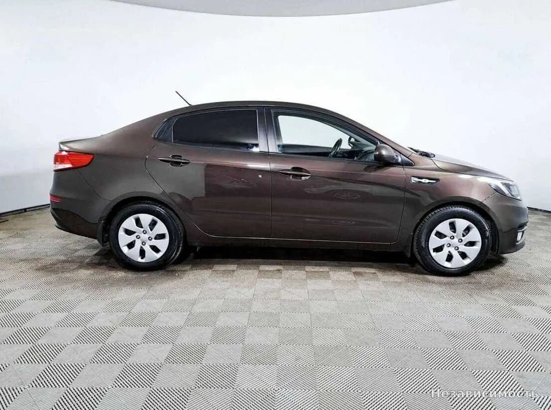 KIA Rio 2016 с пробегом — фото 4