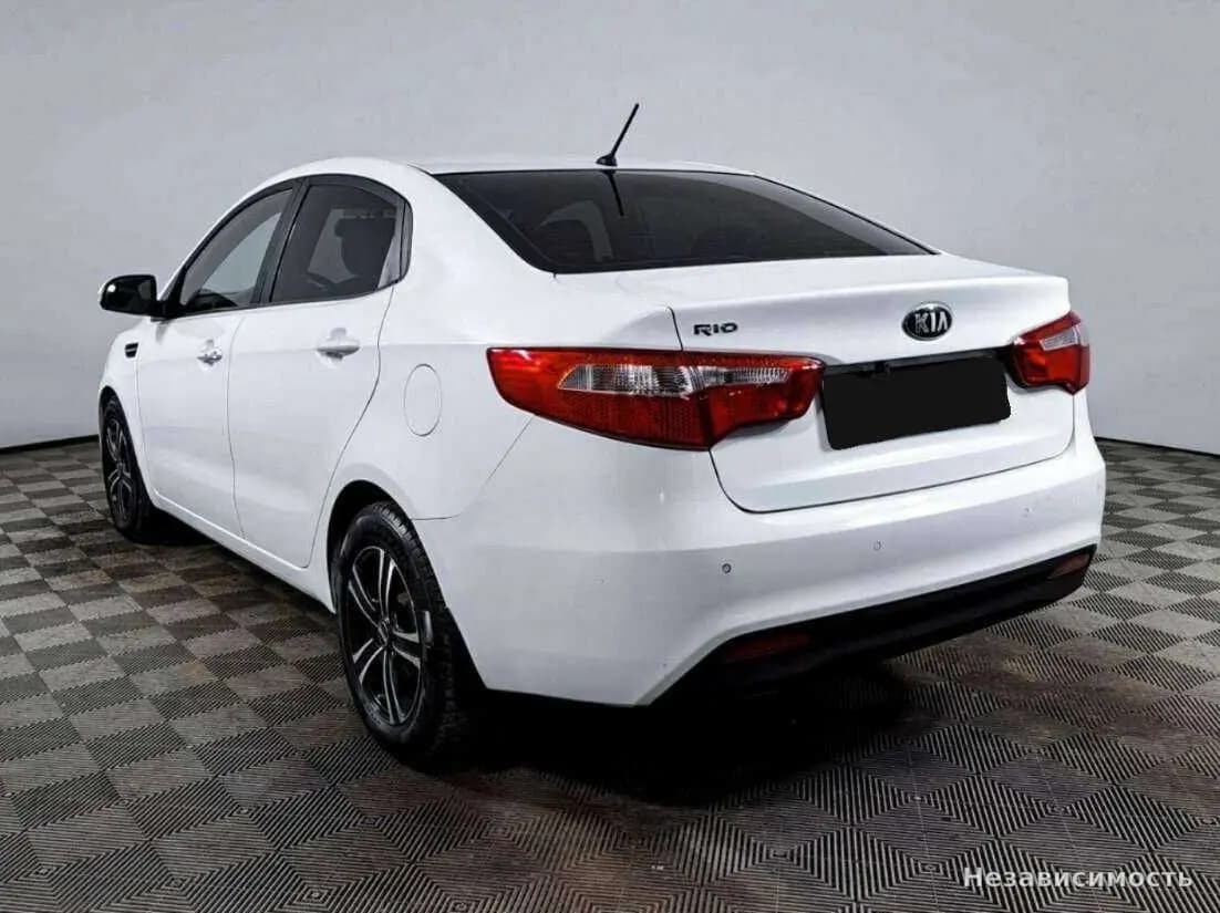 KIA Rio 2014 с пробегом — фото 6