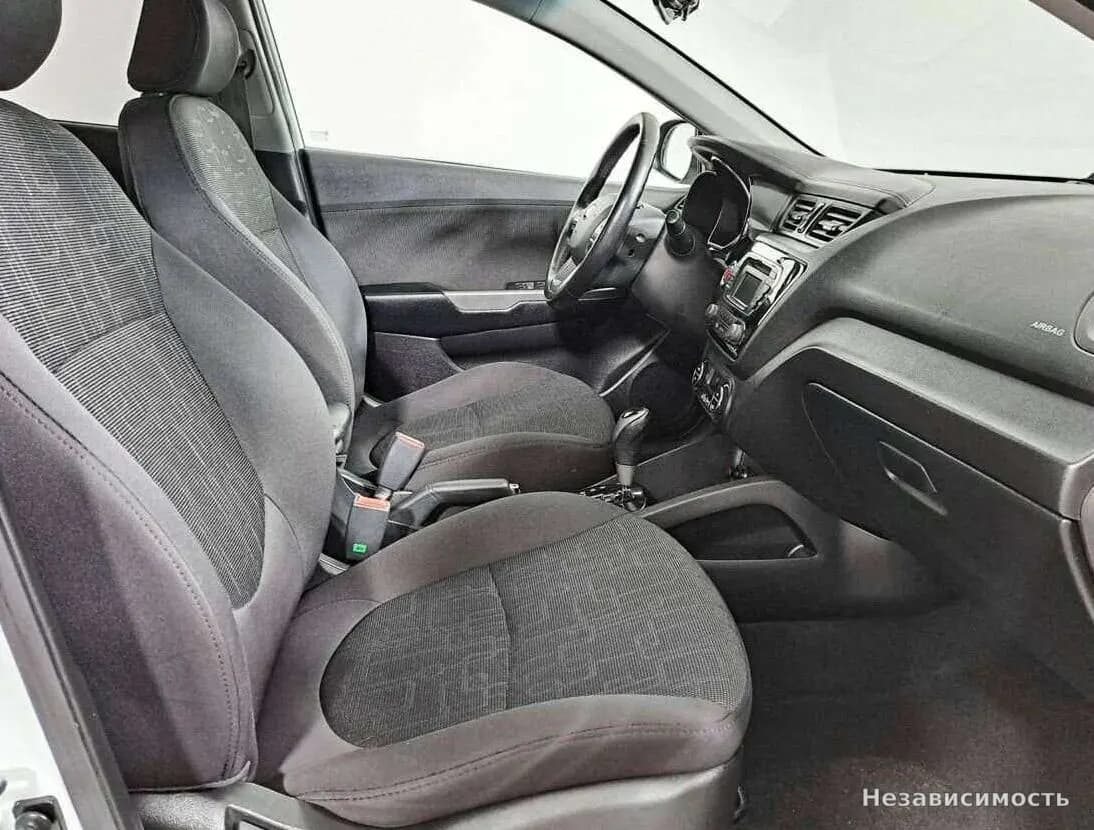 KIA Rio 2014 с пробегом — фото 8