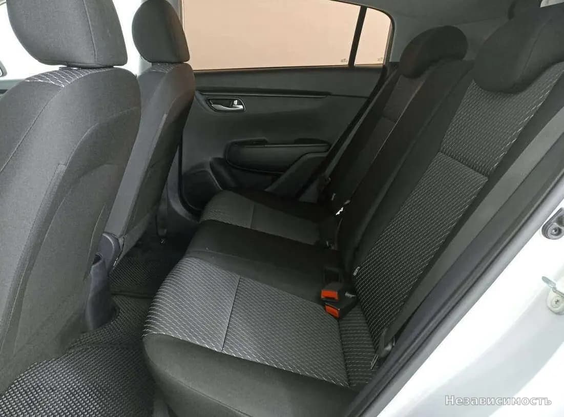 KIA Rio 2019 с пробегом — фото 10