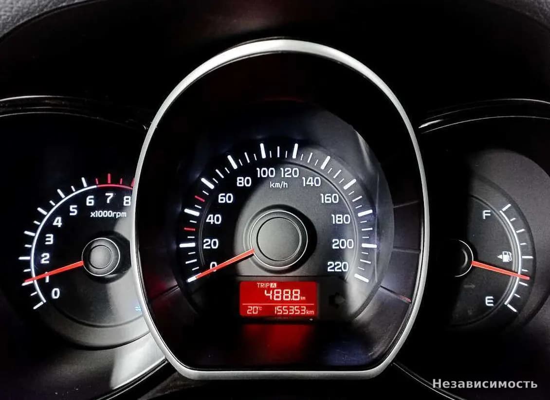 KIA Rio 2016 с пробегом — фото 9