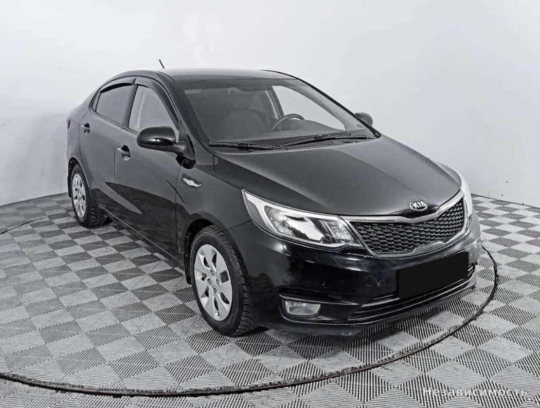 KIA Rio 2017 с пробегом — фото 3