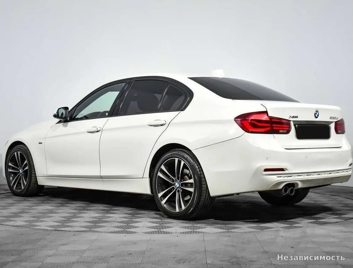 BMW 3 серии 2017 с пробегом — фото 7