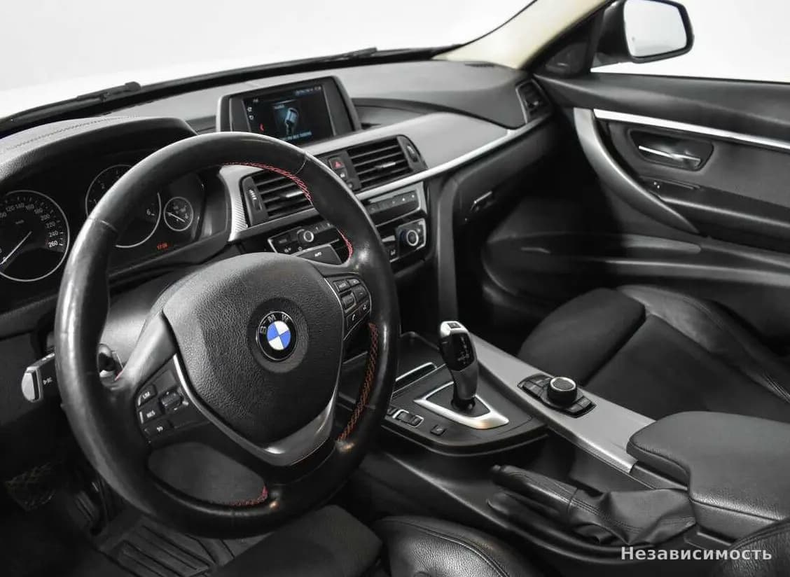 BMW 3 серии 2017 с пробегом — фото 9