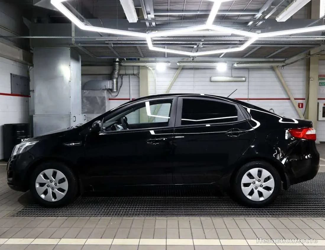 KIA Rio 2013 с пробегом — фото 5