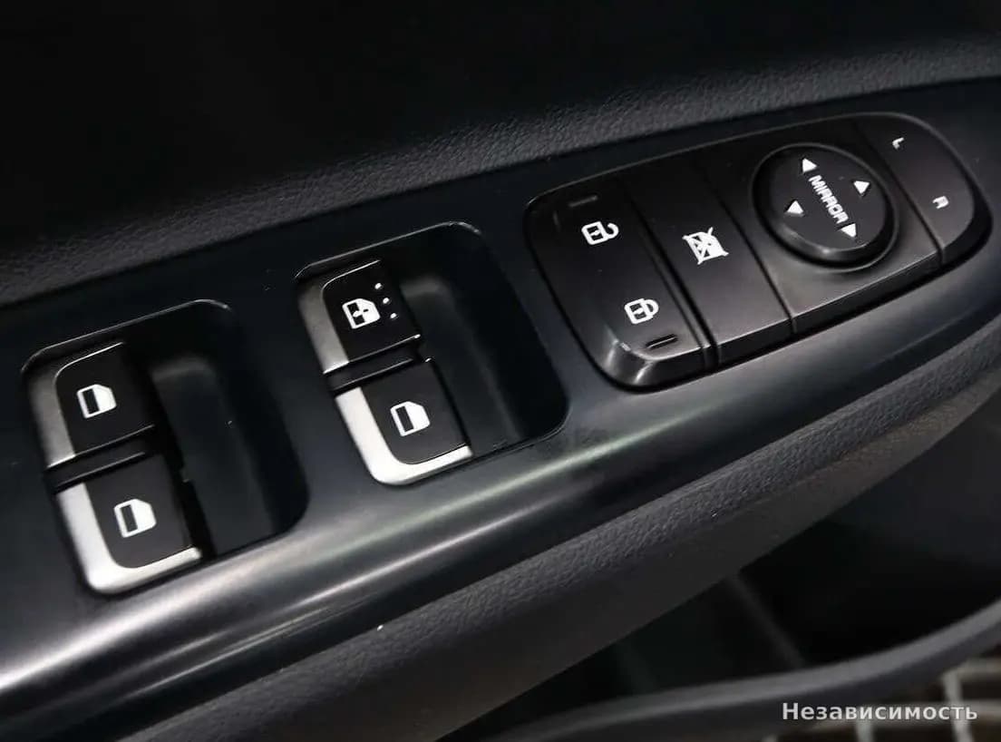 KIA Rio 2019 с пробегом — фото 9