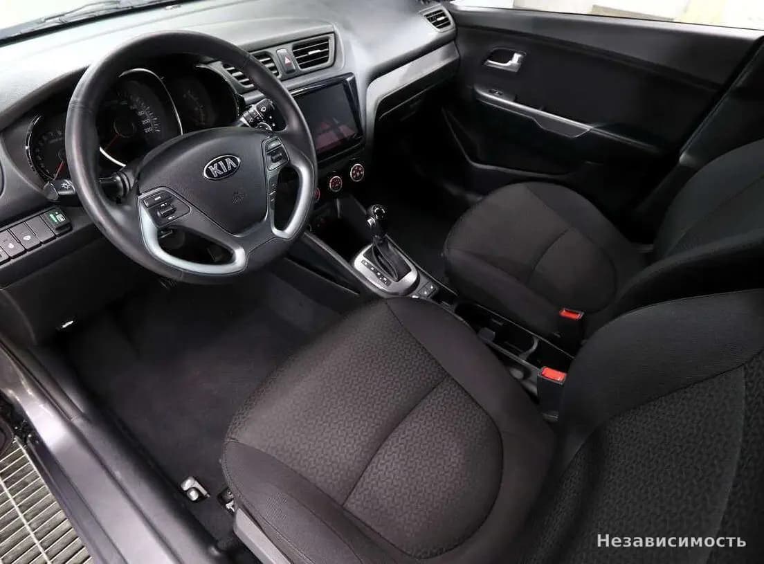KIA Rio 2016 с пробегом — фото 7