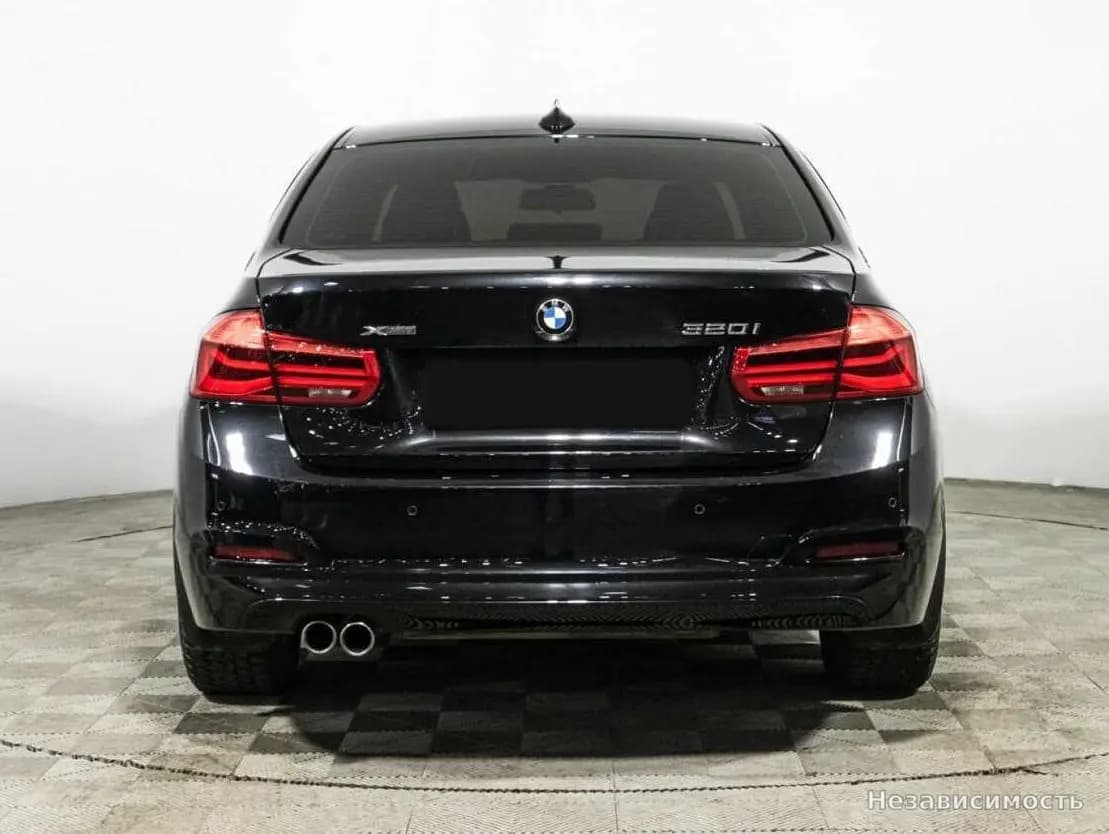 BMW 3 серии 2018 с пробегом — фото 6