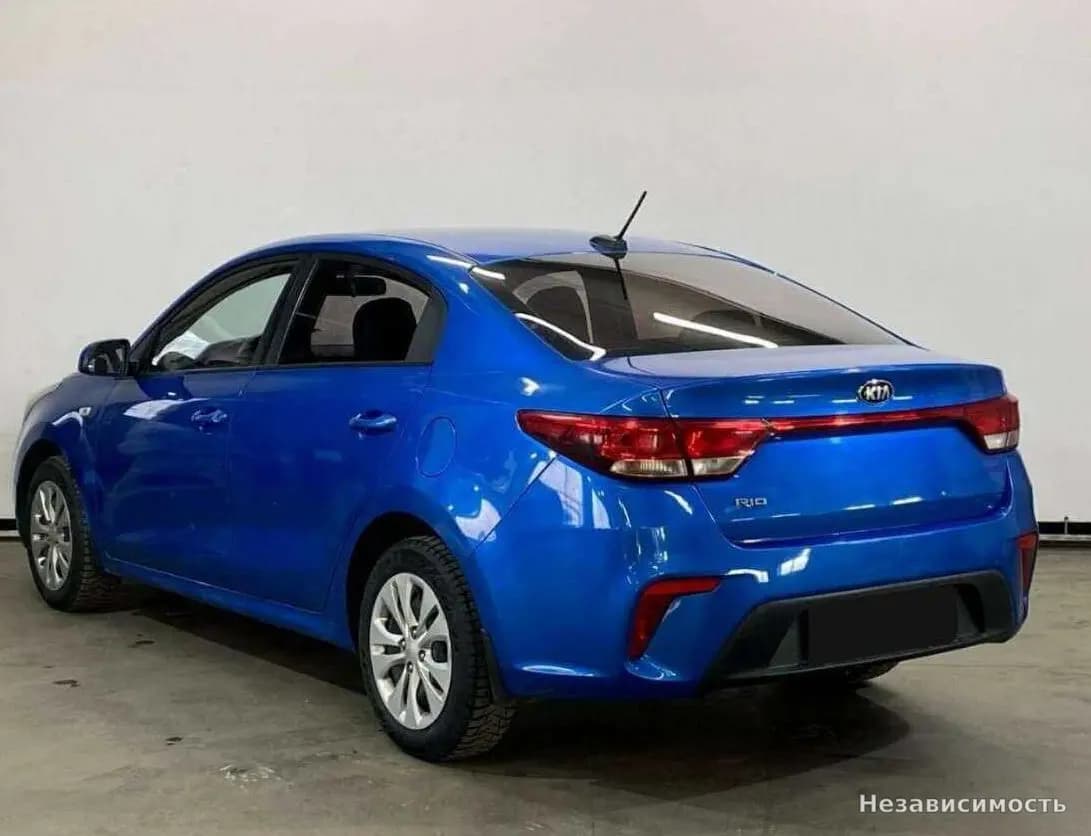 KIA Rio 2017 с пробегом — фото 7