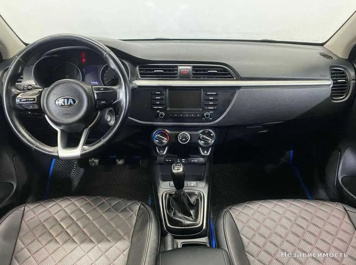 KIA Rio 2017 с пробегом — фото 9