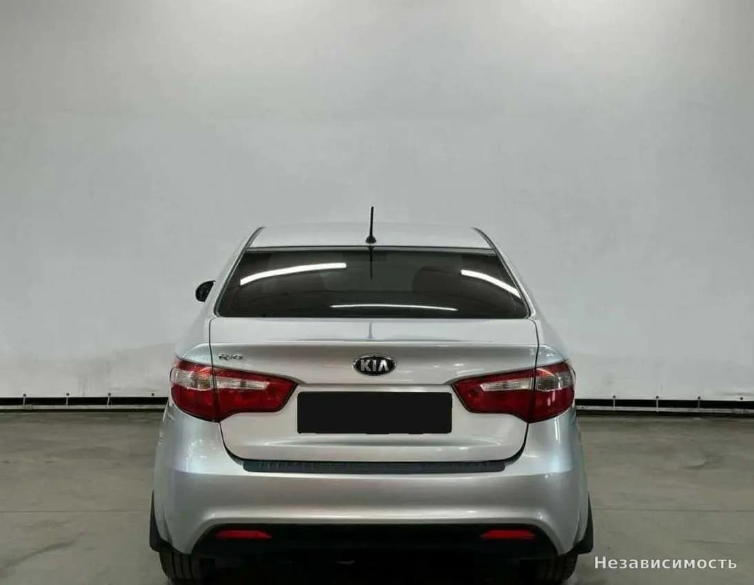 KIA Rio 2014 с пробегом — фото 6