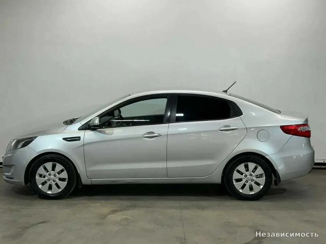KIA Rio 2014 с пробегом — фото 8