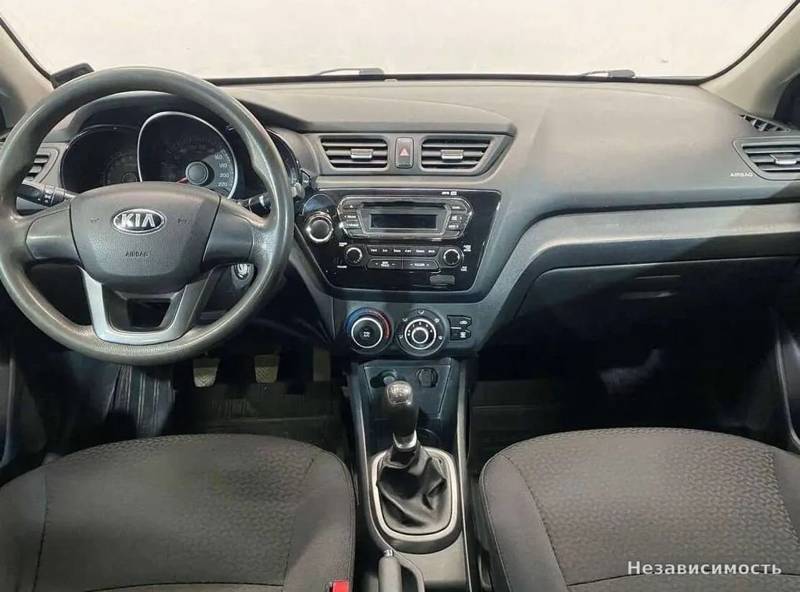 KIA Rio 2013 с пробегом — фото 9