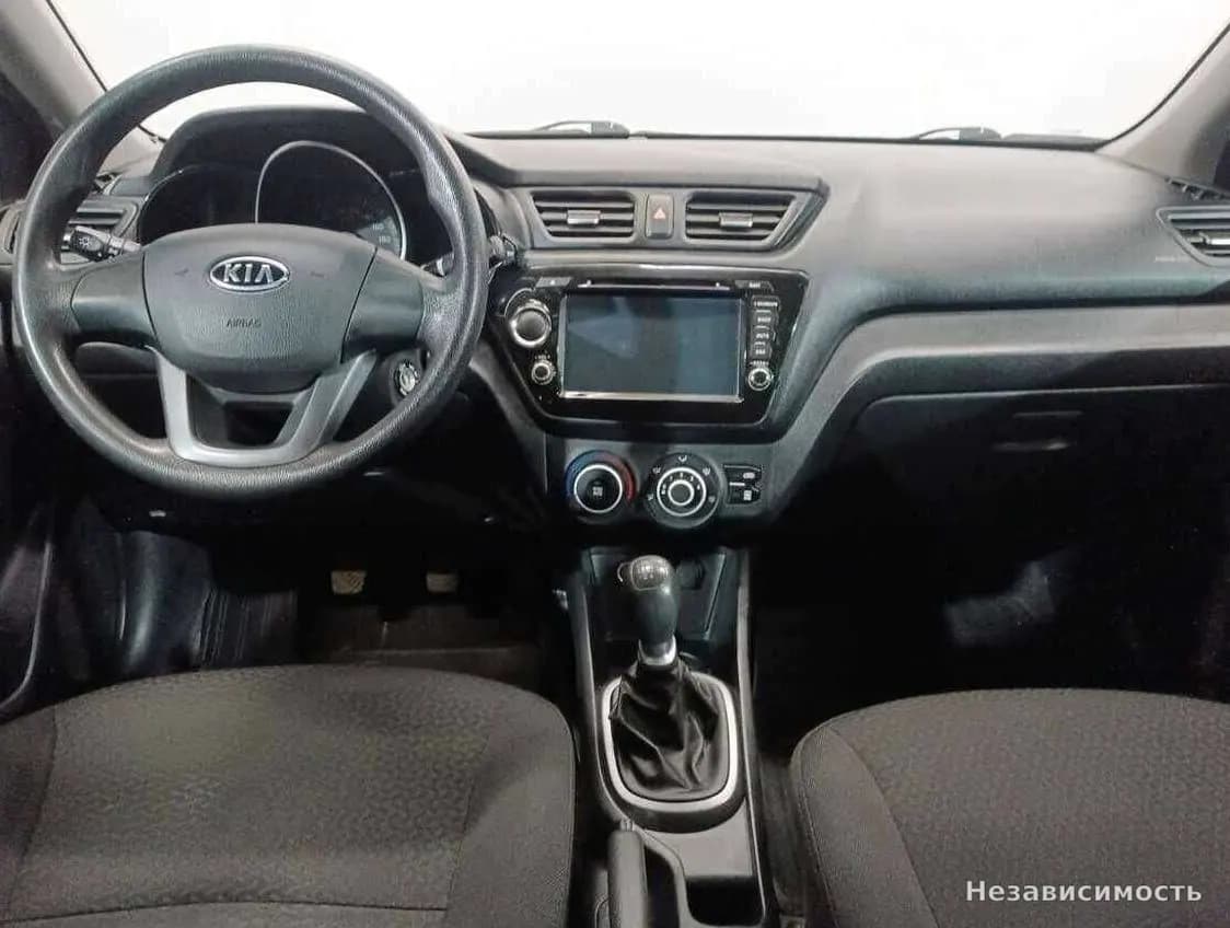 KIA Rio 2012 с пробегом — фото 9