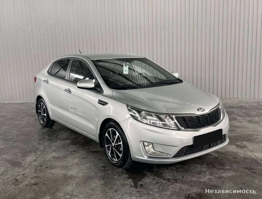 KIA Rio 2014 с пробегом — фото 3