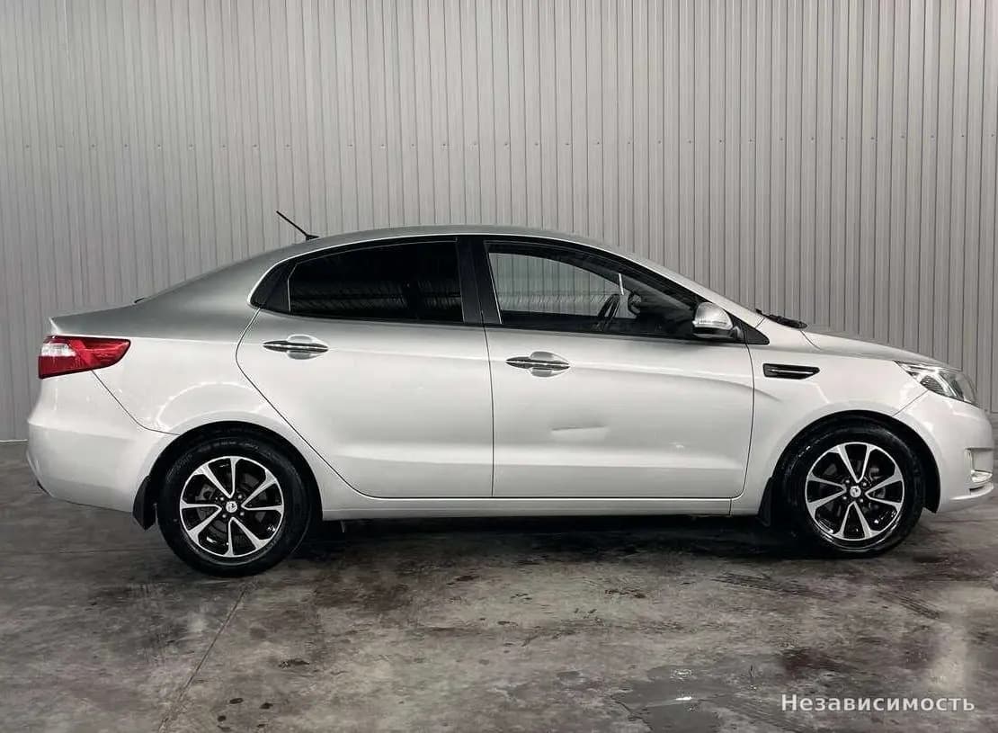 KIA Rio 2014 с пробегом — фото 4