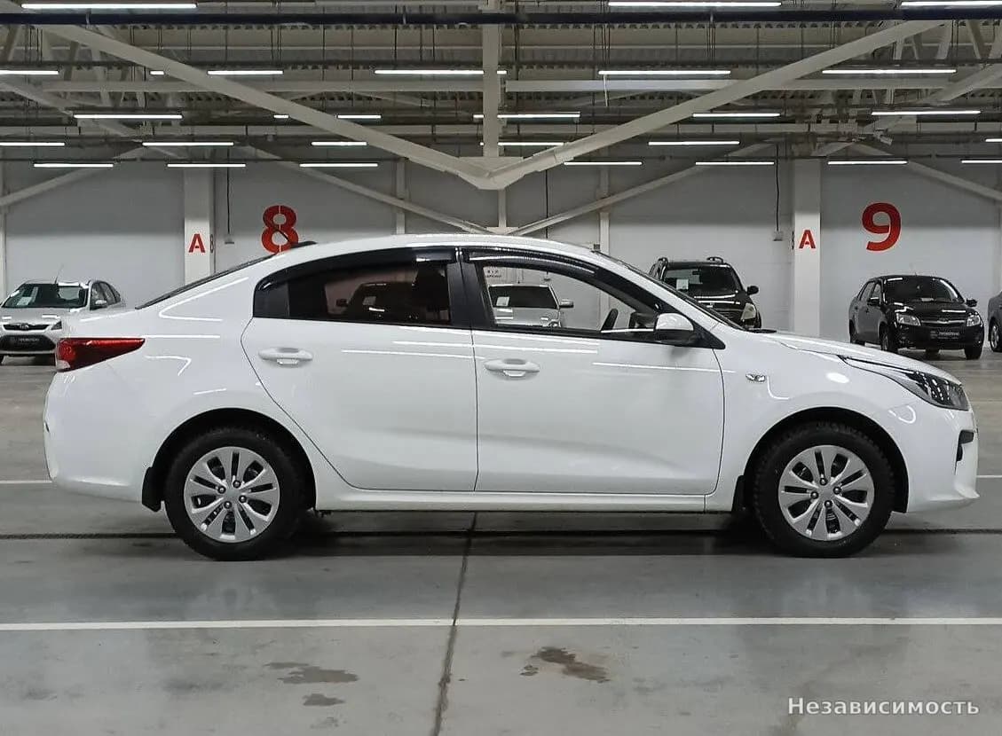 KIA Rio 2019 с пробегом — фото 4