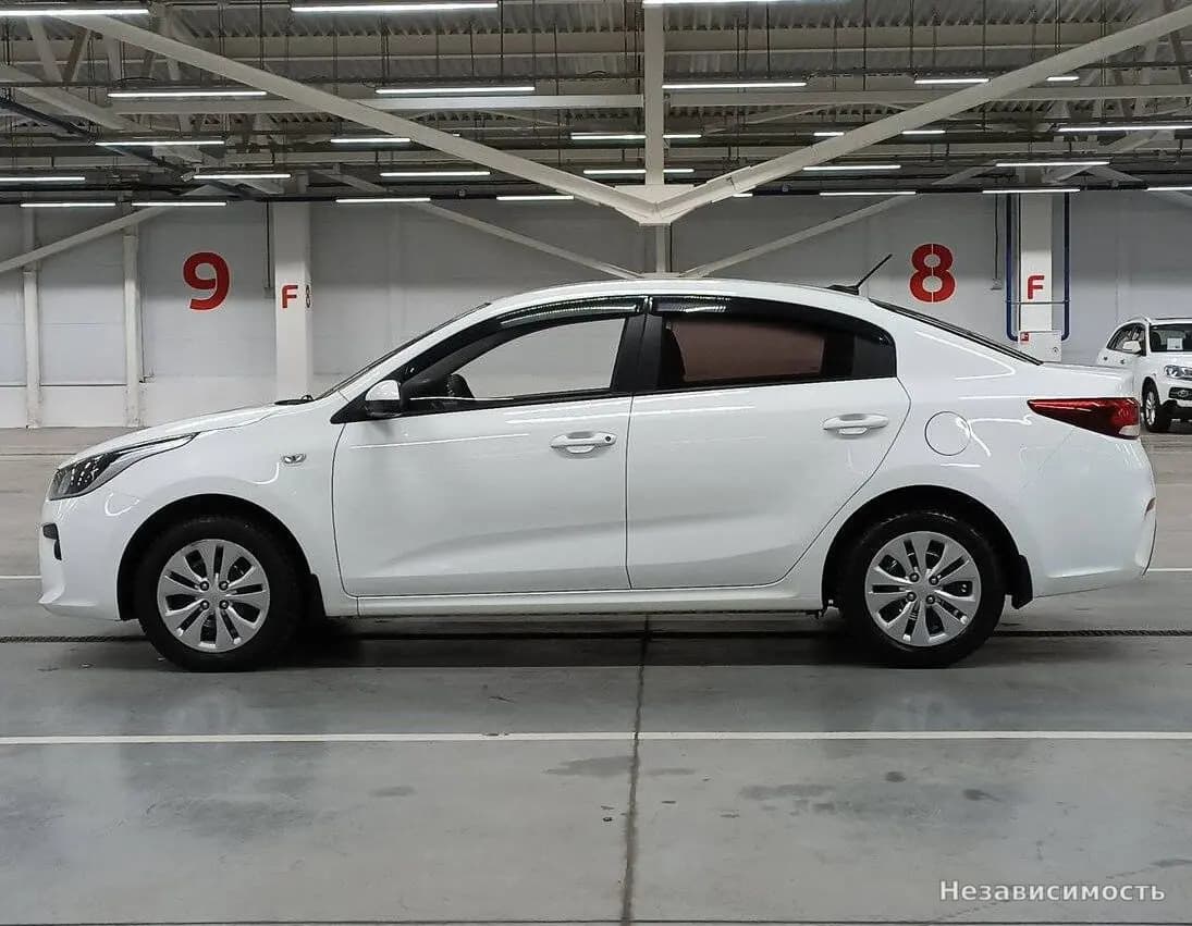 KIA Rio 2019 с пробегом — фото 8