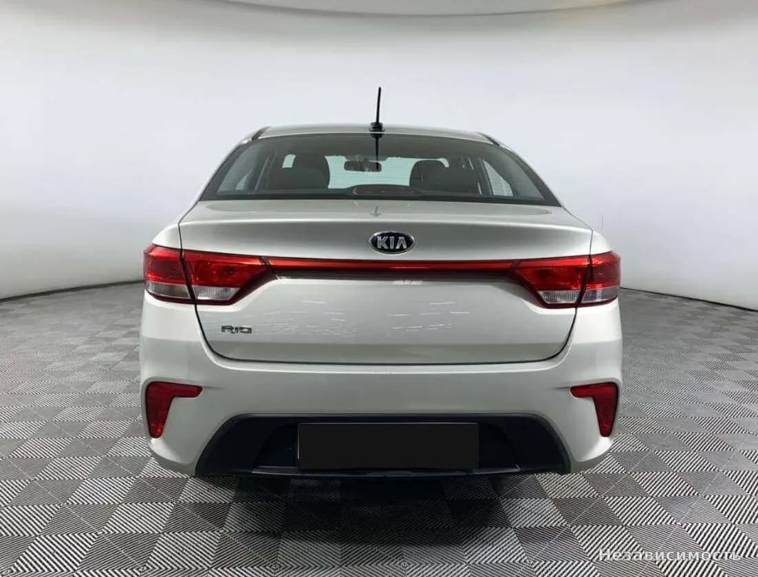 KIA Rio 2019 с пробегом — фото 6