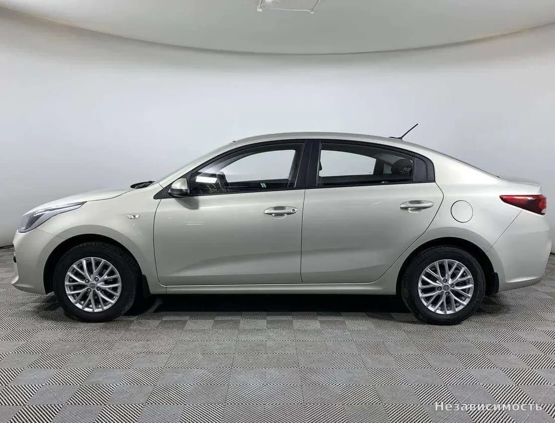KIA Rio 2019 с пробегом — фото 8