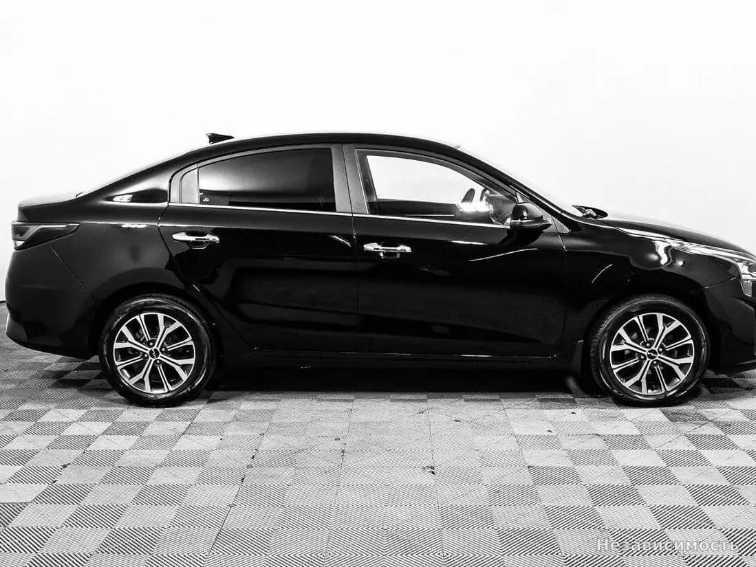KIA Rio 2022 с пробегом — фото 4