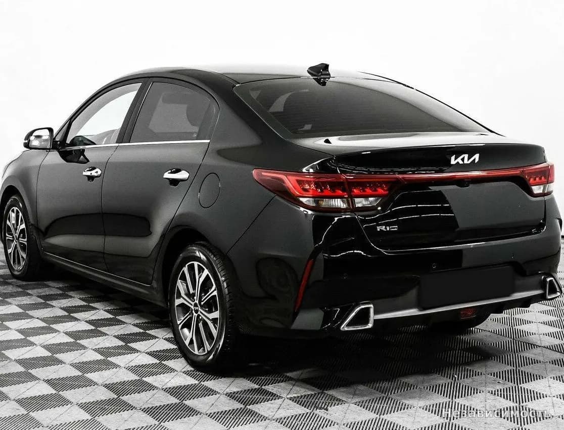 KIA Rio 2022 с пробегом — фото 7