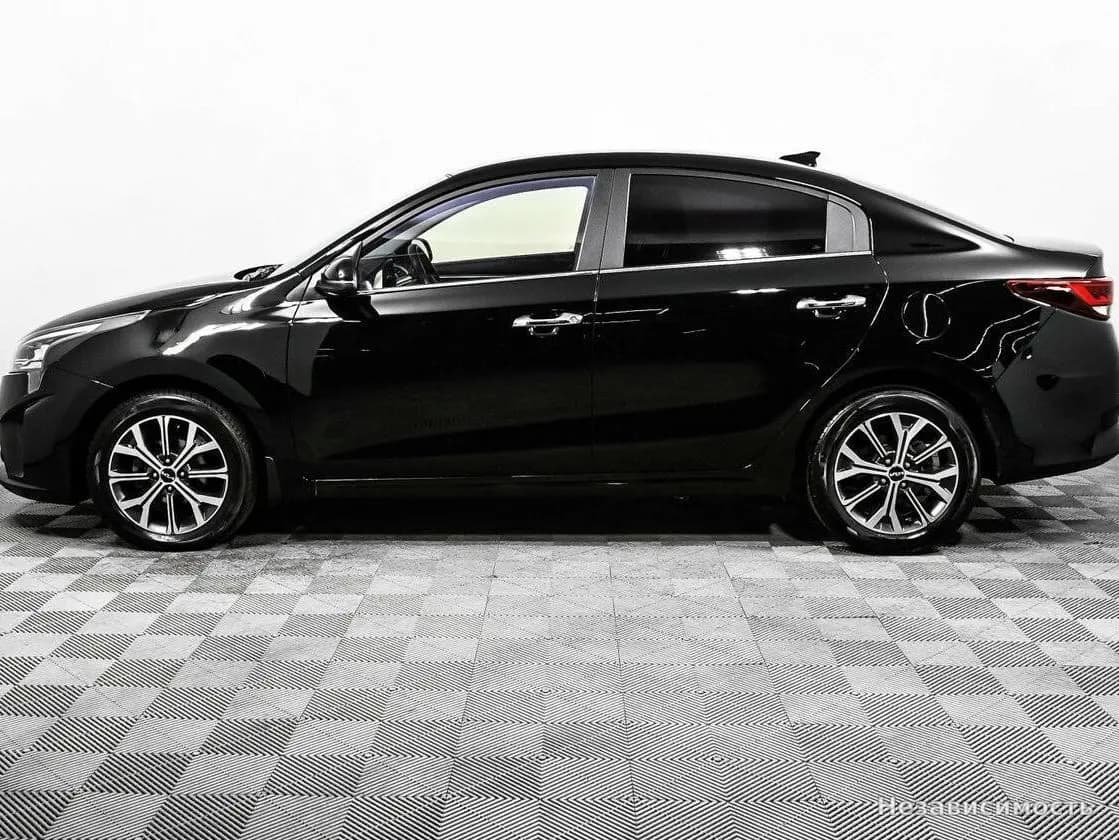 KIA Rio 2022 с пробегом — фото 8