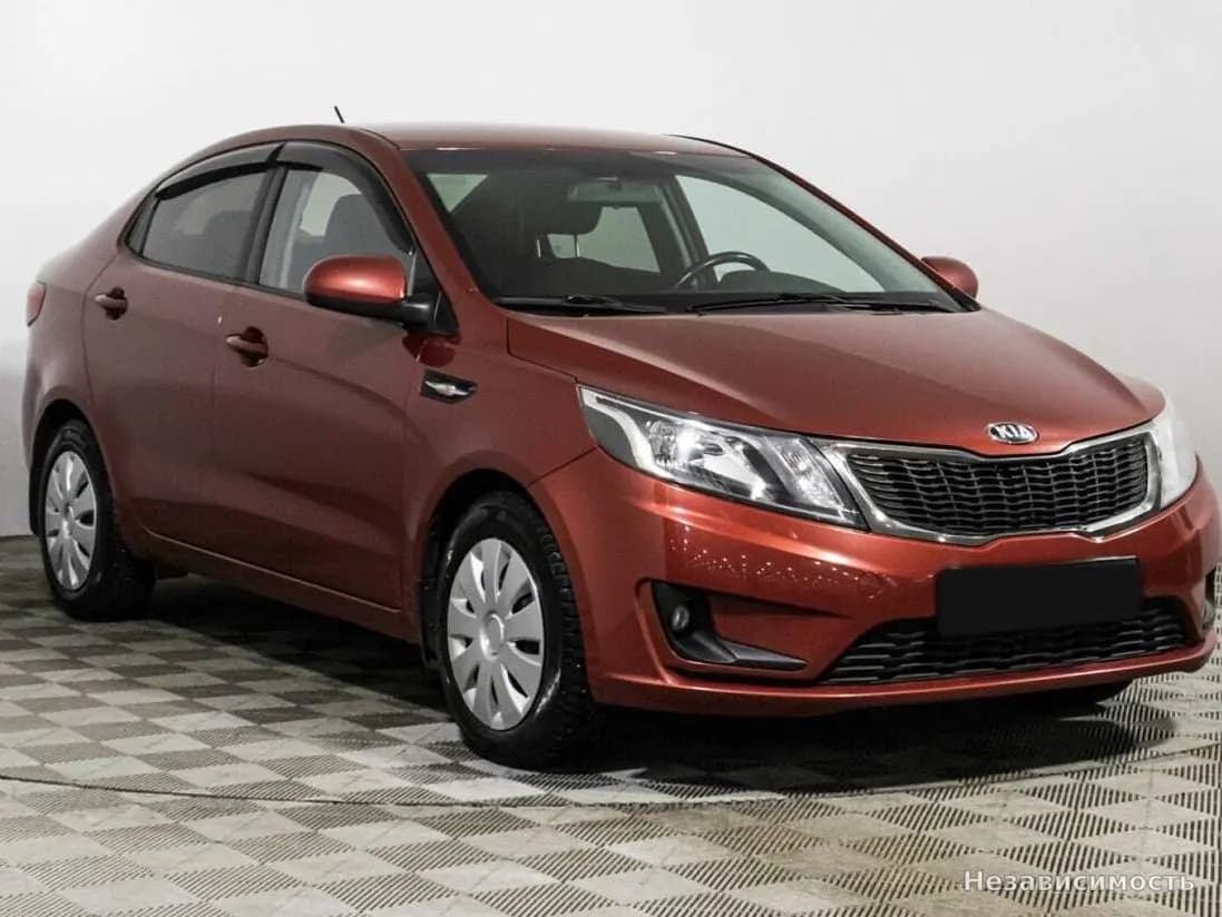 KIA Rio 2014 с пробегом — фото 3