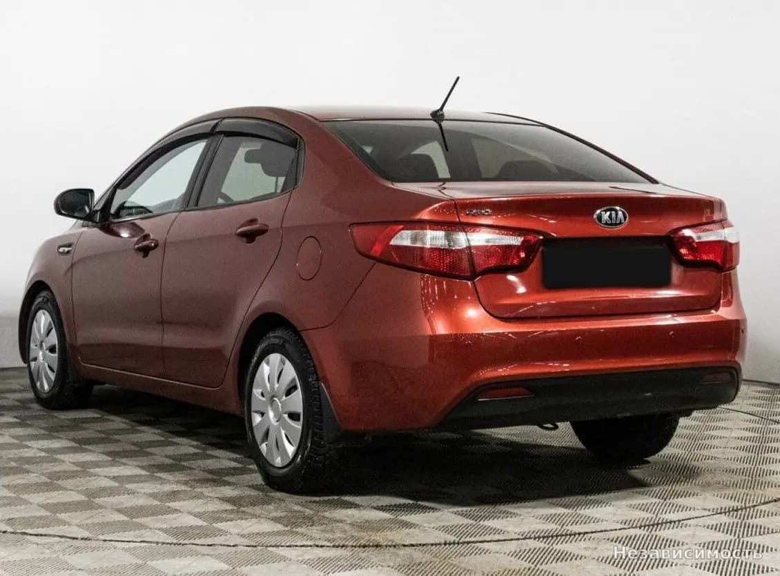 KIA Rio 2014 с пробегом — фото 7
