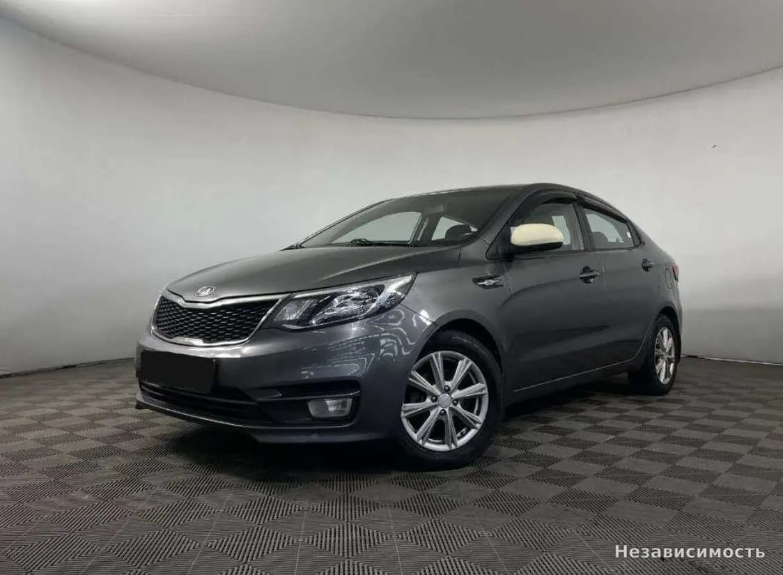 KIA Rio, 2015 с пробегом
