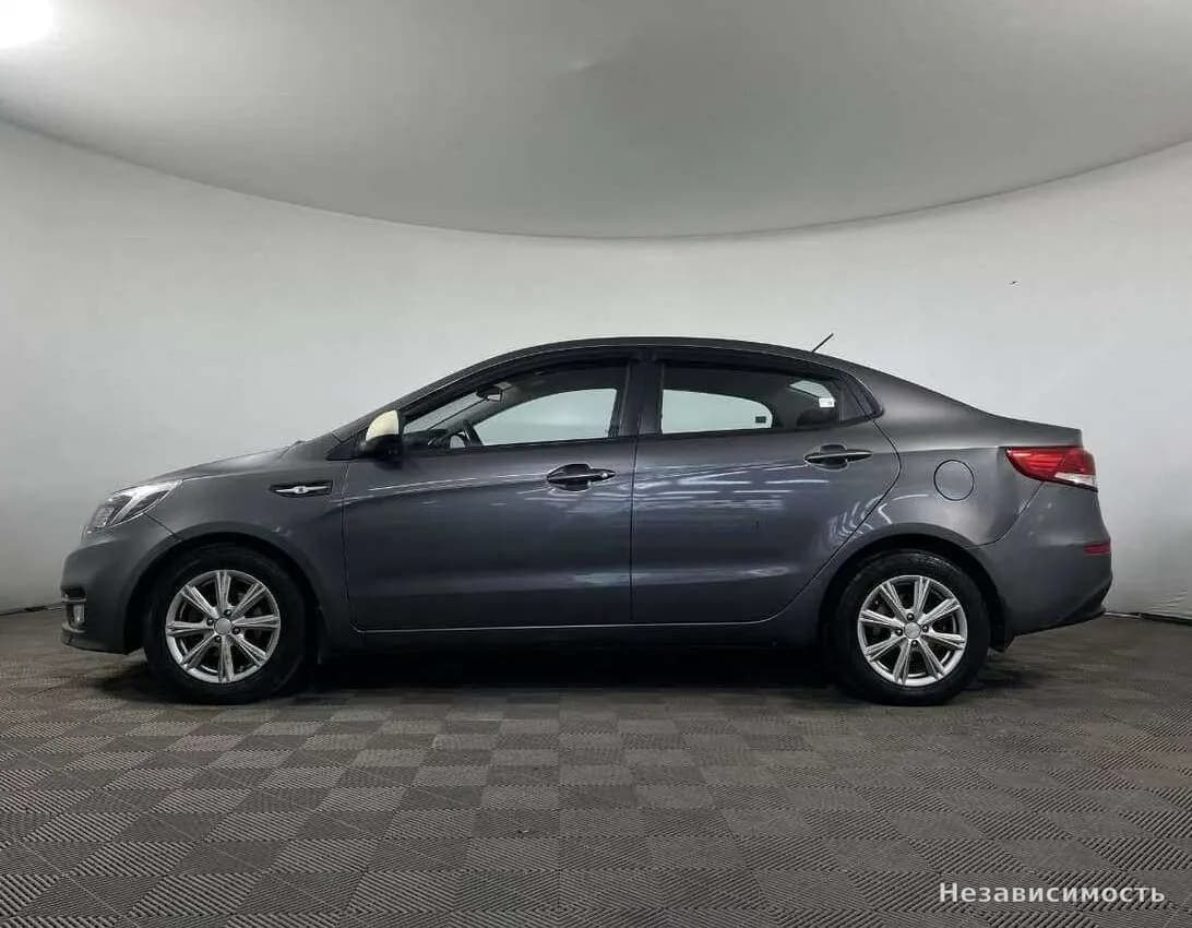 KIA Rio 2015 с пробегом — фото 5