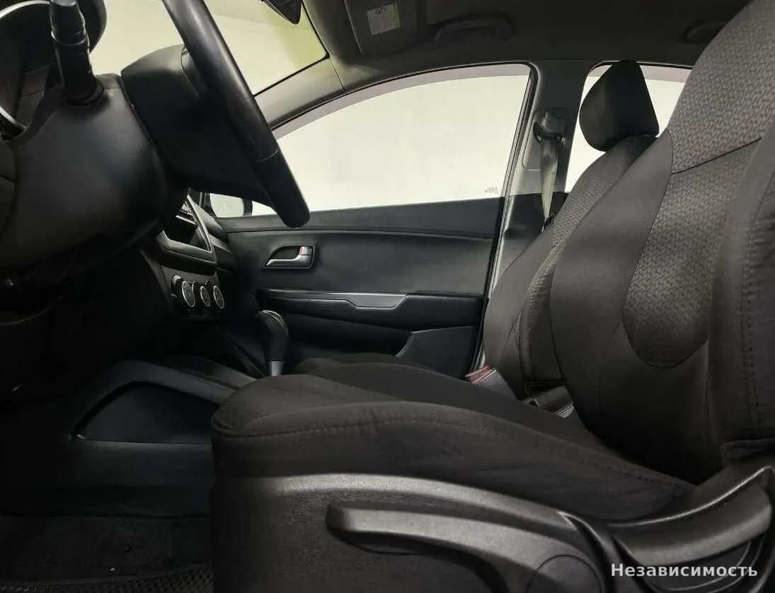 KIA Rio 2015 с пробегом — фото 10