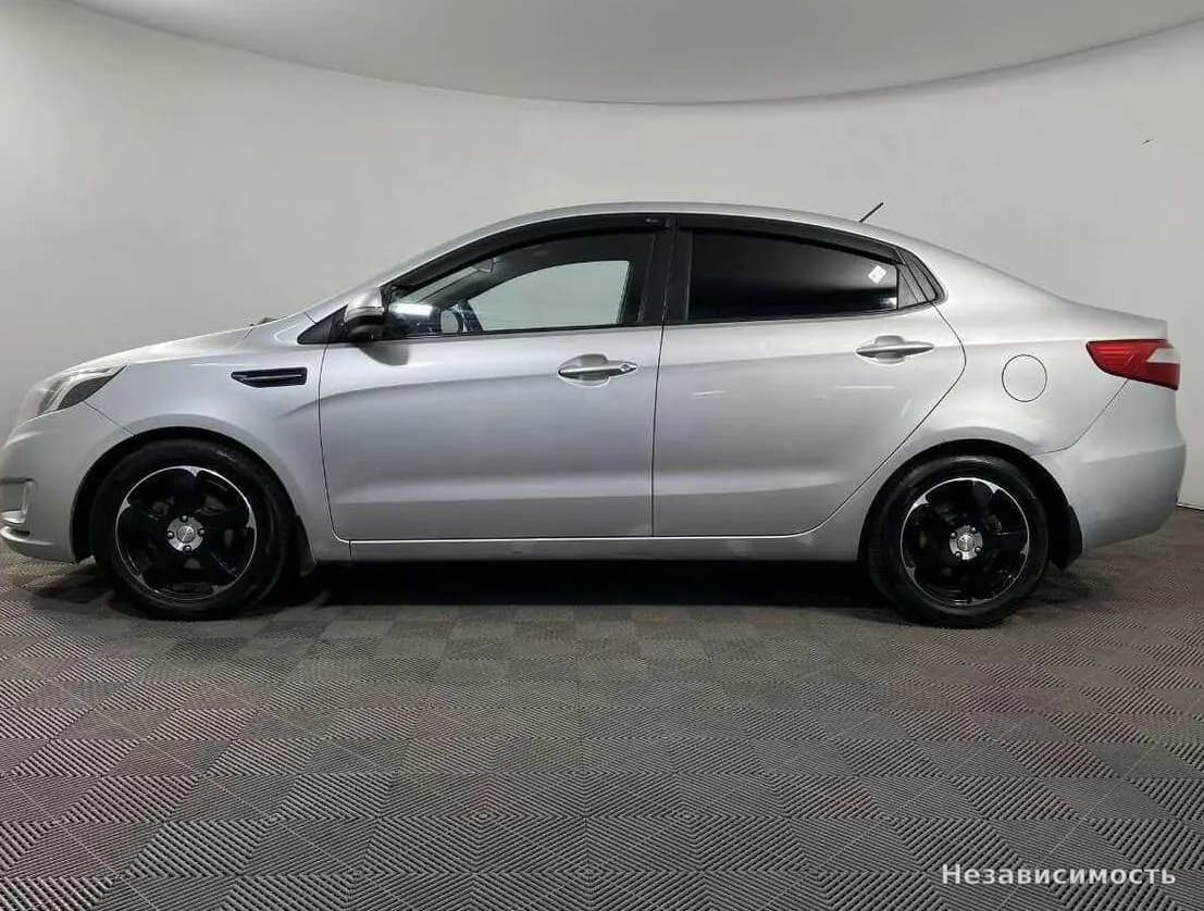 KIA Rio 2012 с пробегом — фото 5