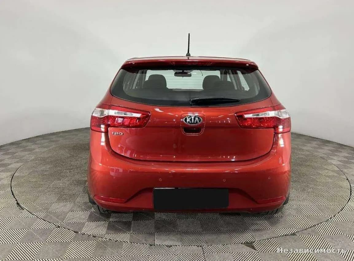 KIA Rio 2013 с пробегом — фото 3